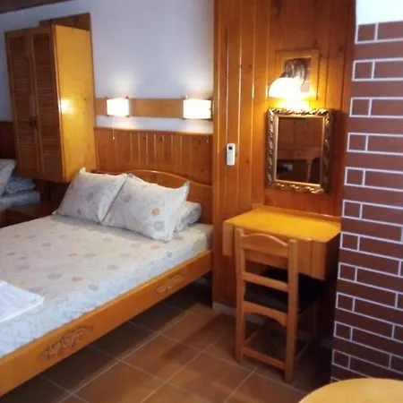 Pensjonat Doctor's House Sinemorec